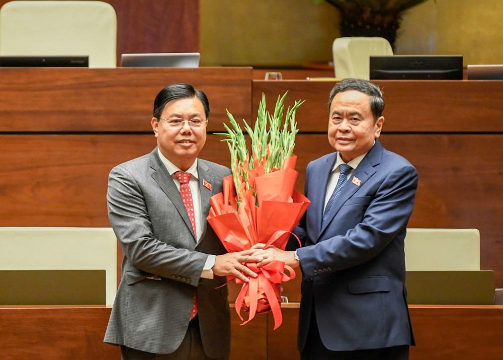 Quốc hội phê chuẩn bổ nhiệm ông Nguyễn Tiến Hải giữ chức Bộ trưởng Bộ Nội vụ - ảnh 1