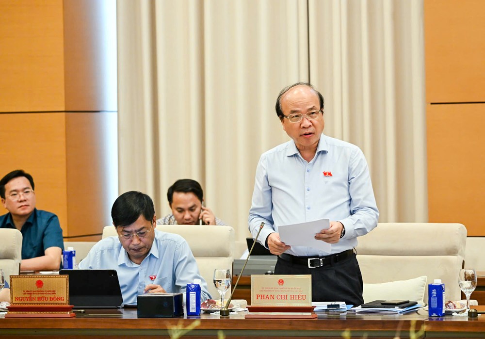 Thống nhất trình Quốc hội xem xét việc thành lập thành phố Quảng Ninh, thành phố Bắc Ninh - ảnh 4