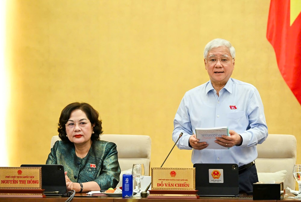 Thống nhất trình Quốc hội xem xét việc thành lập thành phố Quảng Ninh, thành phố Bắc Ninh - ảnh 1