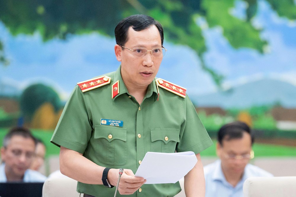 Ủy ban Thường vụ Quốc hội cho ý kiến về dự án Bộ luật Hình sự (sửa đổi) - ảnh 2