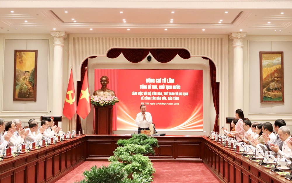 Phải suy nghĩ chúng ta sẽ để lại gì cho hàng trăm năm, hàng nghìn năm sau - ảnh 1