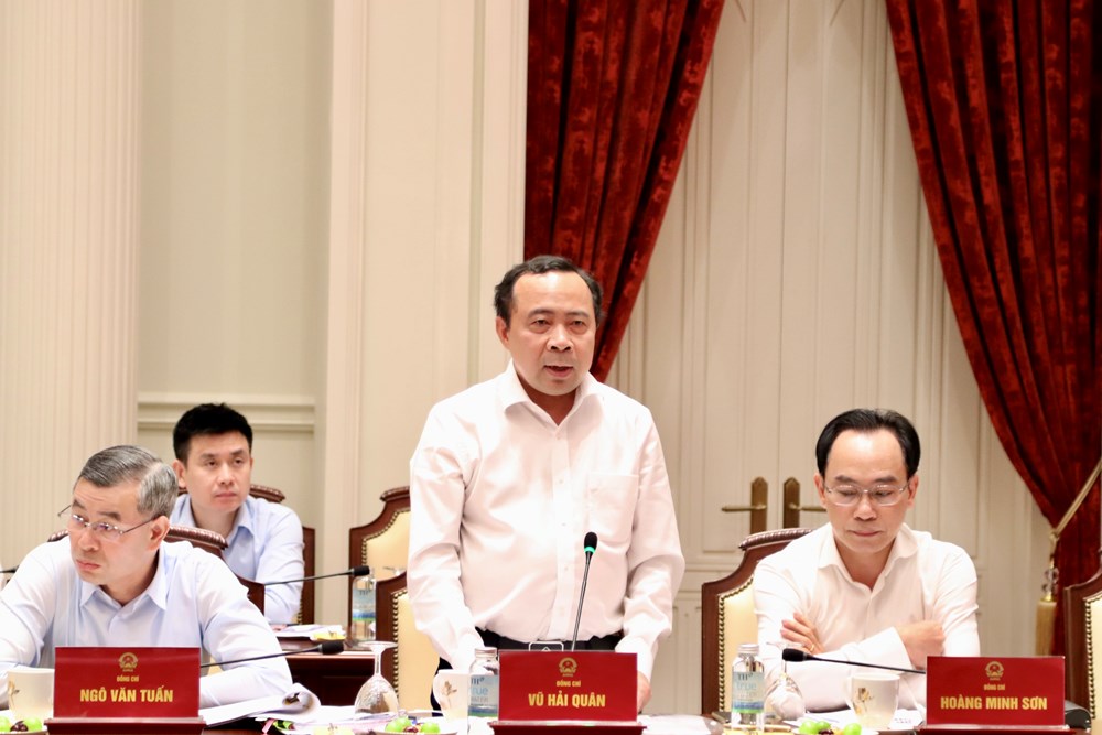 Phải suy nghĩ chúng ta sẽ để lại gì cho hàng trăm năm, hàng nghìn năm sau - ảnh 9