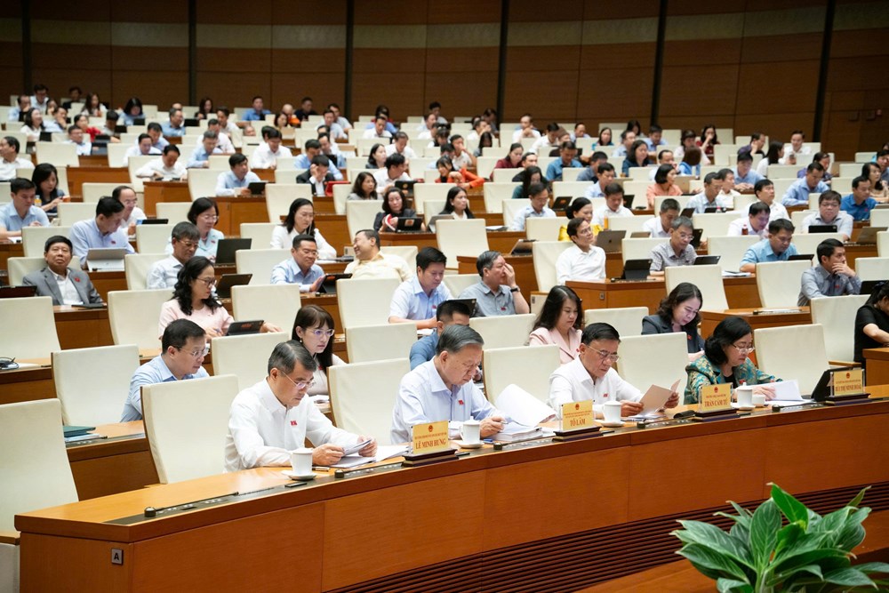 Đại biểu Quốc hội đề nghị quảng cáo bất động sản phải trung thực, đúng thực tế - ảnh 1
