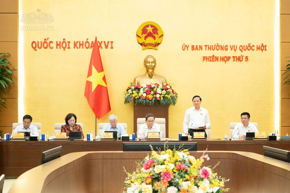 Gian lận điện, nước, xăng dầu: Cần quy định rõ trách nhiệm hoàn trả, bồi thường người dân - ảnh 1
