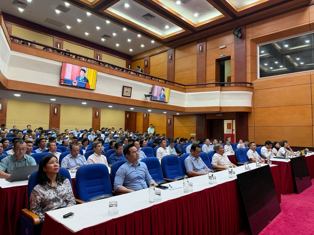 Tổng Bí thư, Chủ tịch nước Tô Lâm dự Hội nghị toàn quốc quán triệt một số Nghị quyết, Chỉ thị của Bộ Chính trị - ảnh 5
