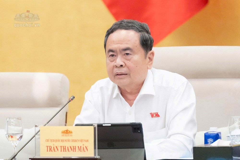 Khẩn trương lấy ý kiến nhân dân đối với việc sửa đổi Luật Đất đai và Bộ luật Hình sự - ảnh 2