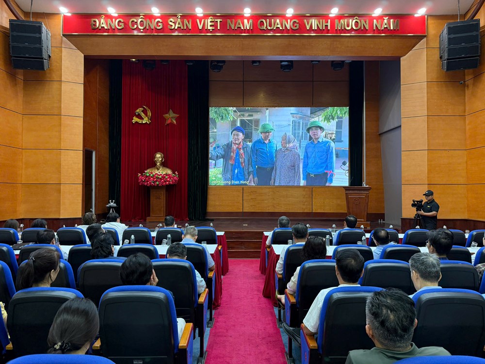 Tổng Bí thư, Chủ tịch nước Tô Lâm dự Hội nghị toàn quốc quán triệt một số Nghị quyết, Chỉ thị của Bộ Chính trị - ảnh 6