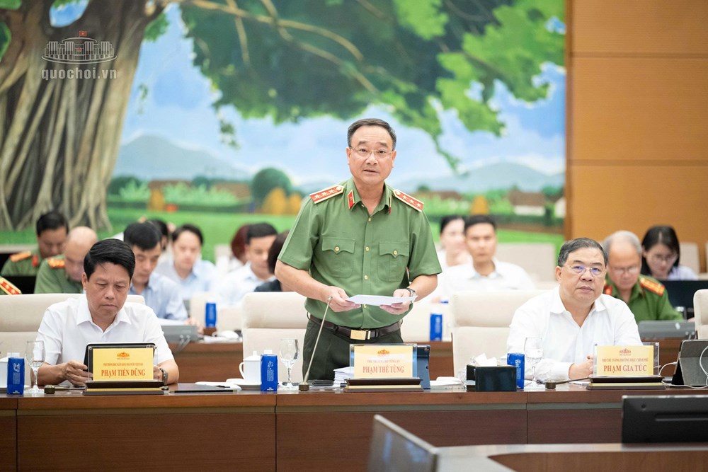 Hoàn thiện thể chế quản lý tài nguyên dữ liệu, xác lập chủ quyền dữ liệu quốc gia - ảnh 2