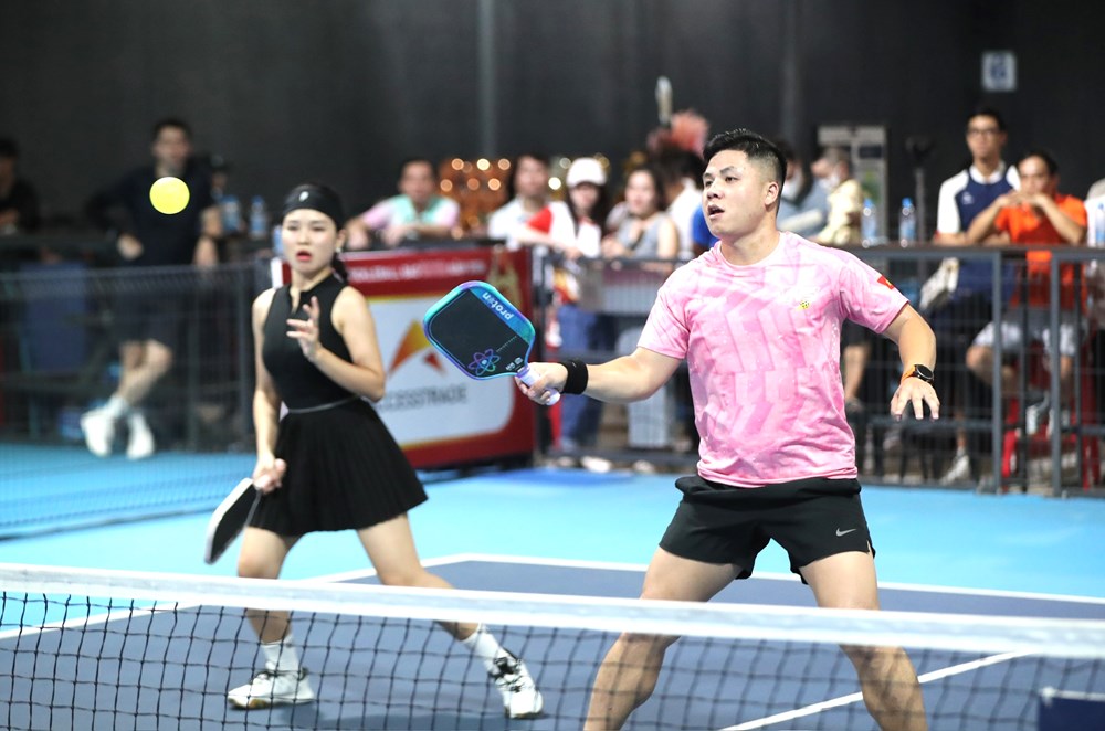 Kịch tính các trận chung kết hạng mục Phong trào tại Giải Pickleball Báo Văn Hóa năm 2026 - ảnh 5
