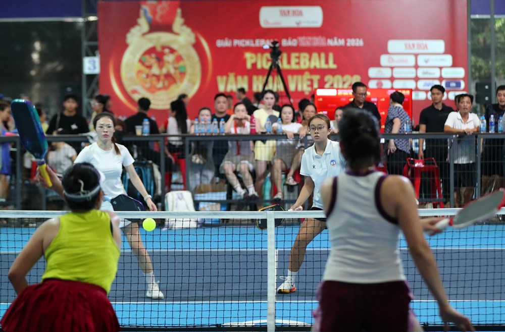 Kịch tính các trận chung kết hạng mục Phong trào tại Giải Pickleball Báo Văn Hóa năm 2026 - ảnh 4