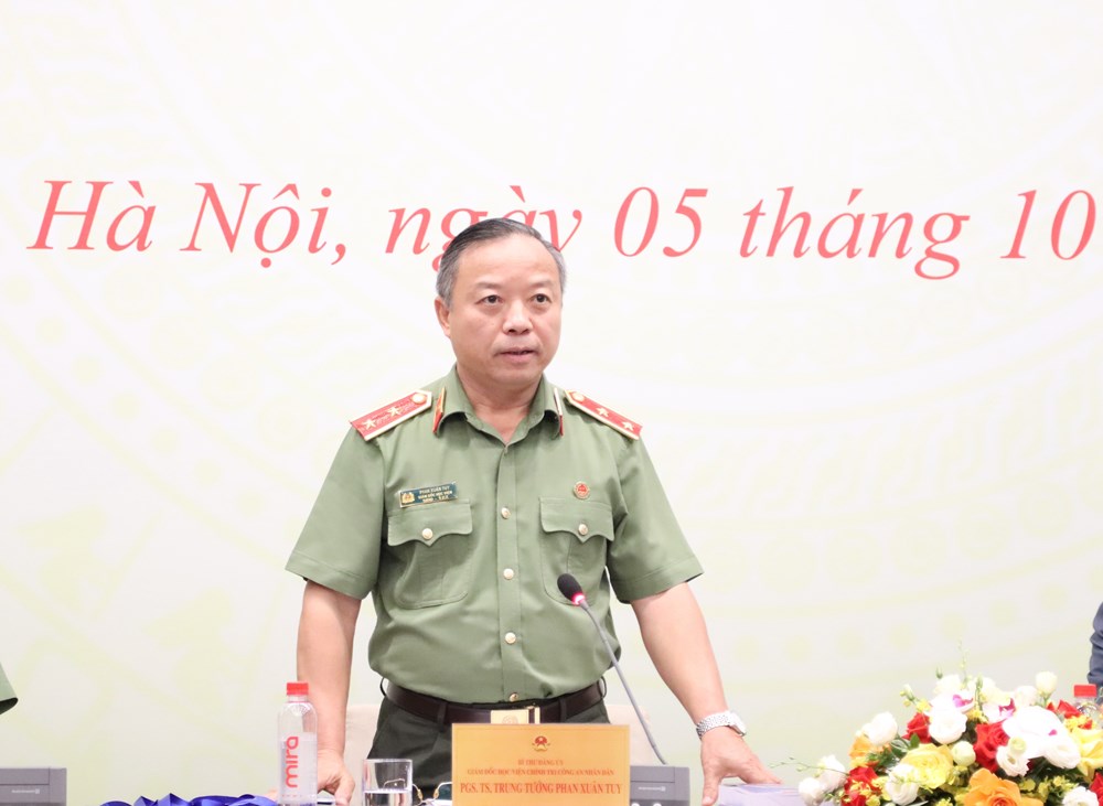 Phát huy giá trị văn hóa Việt Nam thành một động lực quan trọng phát triển đất nước trong kỷ nguyên mới - ảnh 3