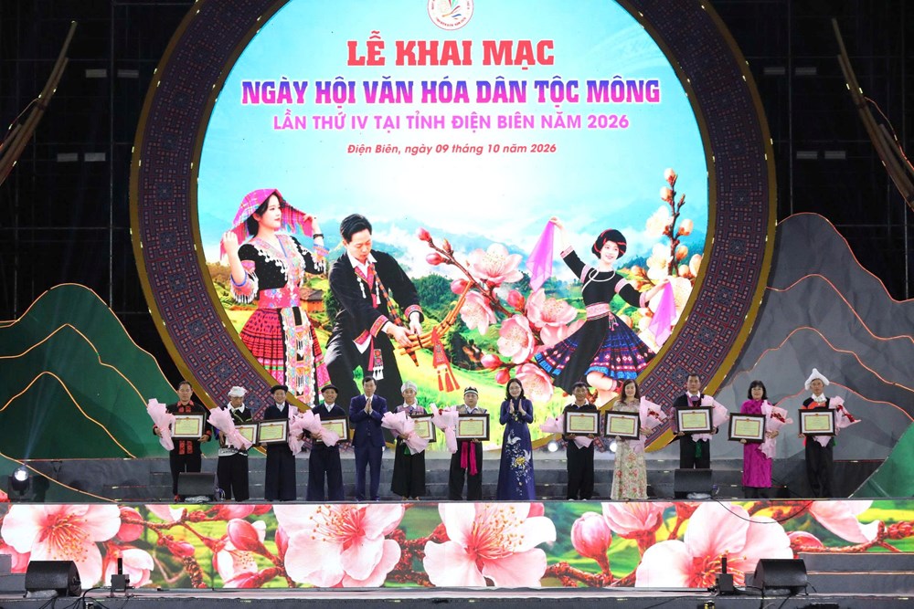 Sắc màu văn hóa dân tộc Mông - Hội tụ và tỏa sáng - ảnh 14