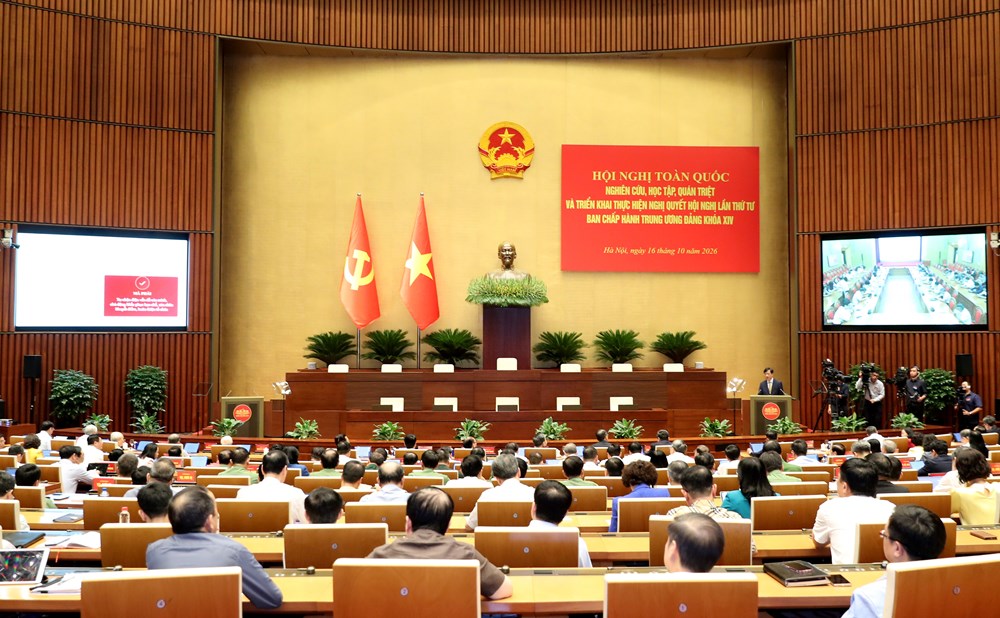 Khắc phục tình trạng cán bộ yếu kém, trì trệ nhưng vẫn được bố trí, sử dụng kéo dài - ảnh 4