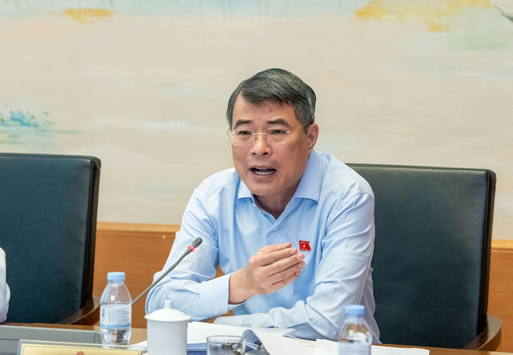 Không để các doanh nghiệp, hãng sản xuất bắt tay, chi phối thị trường, kiểm soát giá thuốc - ảnh 1