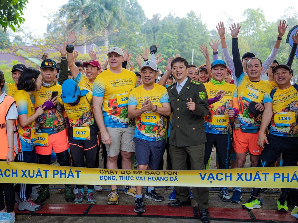 500 người tham gia giải chạy để kêu gọi bảo tồn động, thực vật hoang dã - Anh 1