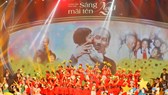Toàn cảnh chương trình nghệ thuật “Sáng mãi tên Người“