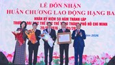 Trường Đại học TDTT TP.HCM kỷ niệm 50 năm thành lập, đón nhận Huân chương Lao động hạng Ba