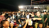 Mang Trung thu đến với trẻ em Na Ngoi