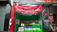 Hà Nội: Gian hàng không người bán giữa “mùa” Covid, chẳng lo mất tiền