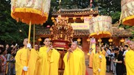 Trang nghiêm lễ rước Phật ở Cố đô Huế