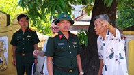 Tiếp tục khảo sát địa điểm nghi có mộ liệt sĩ ở cửa Hữu - Kinh thành Huế