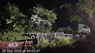 Huế: Xe đầu kéo mất lái lao khỏi đường đèo, tài xế tử vong trong cabin
