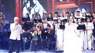 Nguyễn Khánh Ly tri ân các Anh hùng liệt sĩ trong liveshow 20 năm ca hát