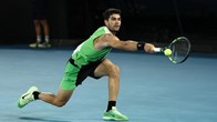 Carlos Alcaraz lần đầu vào bán kết Australian Open