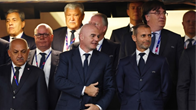 AFC, UEFA và CONCACAF liên minh, gây sức ép buộc Chủ tịch FIFA từ chức
