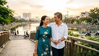 Vượt rào cản chênh lệch 20-30 tuổi trong hôn nhân: Được và mất?