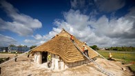 Phục dựng hội trường thời đồ đá mới 4.500 năm tuổi gần Di sản Thế giới Stonehenge
