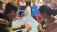 Hành chính công ngay tại… nhà rông