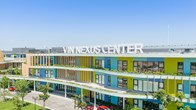 Vin Nexus Center: Trường học hạnh phúc hình trái tim và những gam màu rất “lạ”
