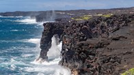 Vòm đá nổi tiếng 550 tuổi ở Hawaii đổ xuống Thái Bình Dương