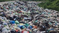 Vì sao thực trạng rác thải nông thôn “lộ thiên” lại đáng báo động?