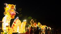 Chiêm ngưỡng những mô hình đèn lồng khổng lồ ở Tam Chúc