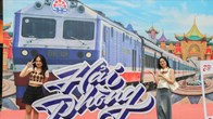 Hải Phòng: Đoàn tàu Hoa Phượng Đỏ mang về doanh thu đáng kể