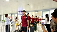 ĐT Việt Nam trở lại Hà Nội, sẵn sàng cho trận tái đấu Malaysia