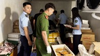 Kiểm tra đột xuất, phát hiện gần 2,5 tấn thực phẩm không rõ nguồn gốc ở Thái Nguyên