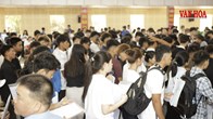 Tân sinh viên rộn ràng ngày nhập học tại Thái Nguyên