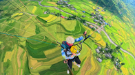 Bay giữa trời thu, ngắm mùa vàng Tú Lệ
