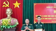 Gia Lai: Khen thưởng quân nhân dũng cảm cứu cháu bé bị nước cuốn