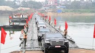 Thủ tướng khen các đơn vị 'thần tốc' hoàn thành cầu phao bắc qua sông Lô