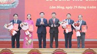 Lâm Đồng công bố và trao 10 quyết định điều động, bổ nhiệm cán bộ