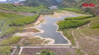 Hồ Lòng Đèn đổi màu bất thường