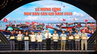 Tri ân người bám biển