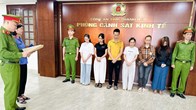 Triệt phá đường dây nước hoa giả doanh thu 200 tỉ đồng