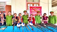 Thu hồi hàng loạt súng tự chế ở các xã miền núi 