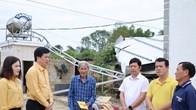 Thăm hỏi, hỗ trợ người dân bị thiệt hại do giông lốc