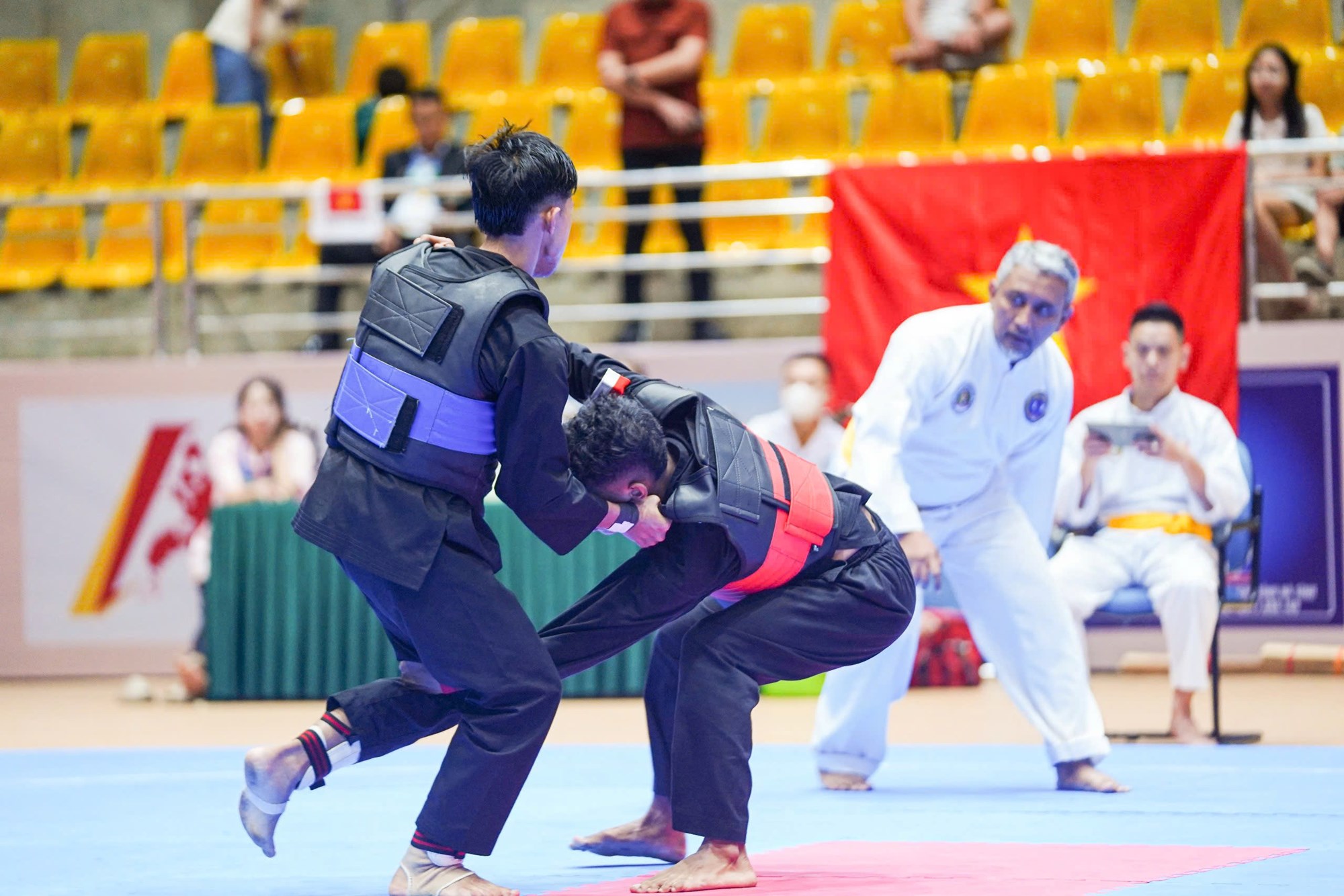 Võ đài bùng nổ trong ngày đầu Giải Pencak Silat châu Á 2025 - ảnh 3